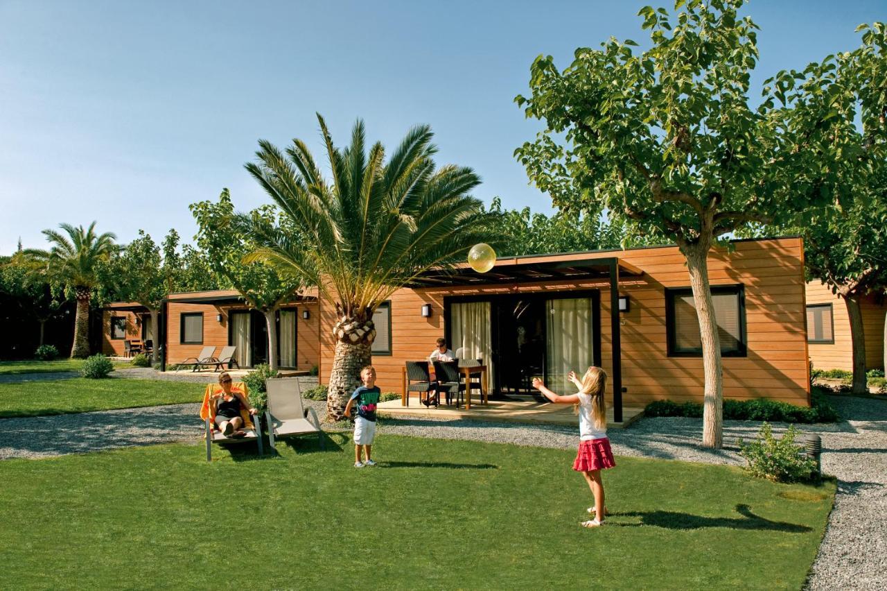 Playa Montroig Camping Resort Экстерьер фото